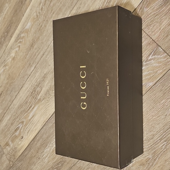 Gucci Brown/Tan Horse Bit Loafer. Classic. Preppy. Size 8.5 B, Made in Italy - Picture 14 of 14